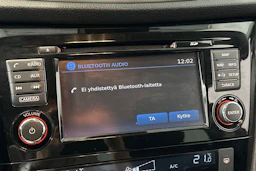 Punainen Nissan Qashqai 2017 kuva 21.