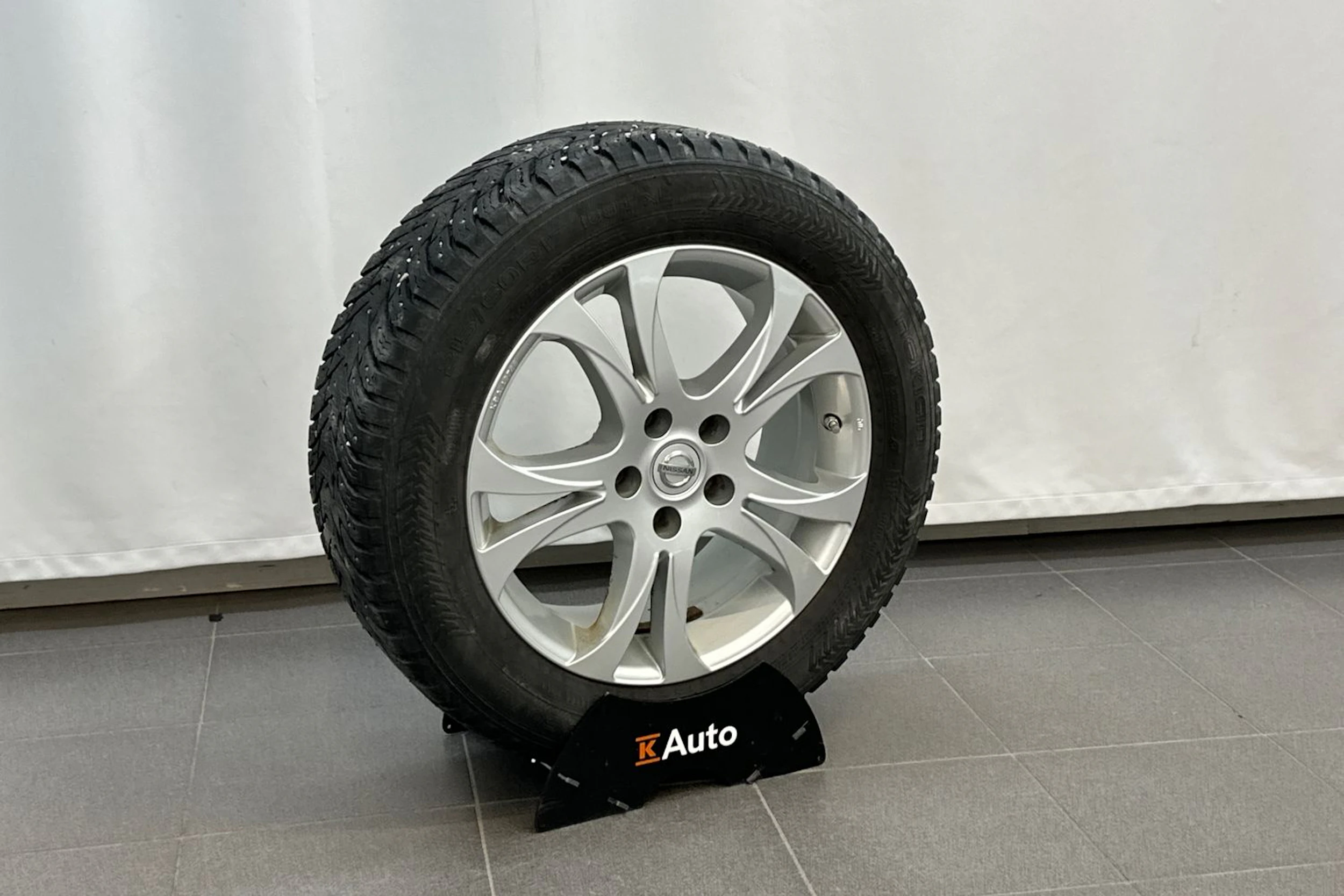 Punainen Nissan Qashqai 2017 kuva 26.