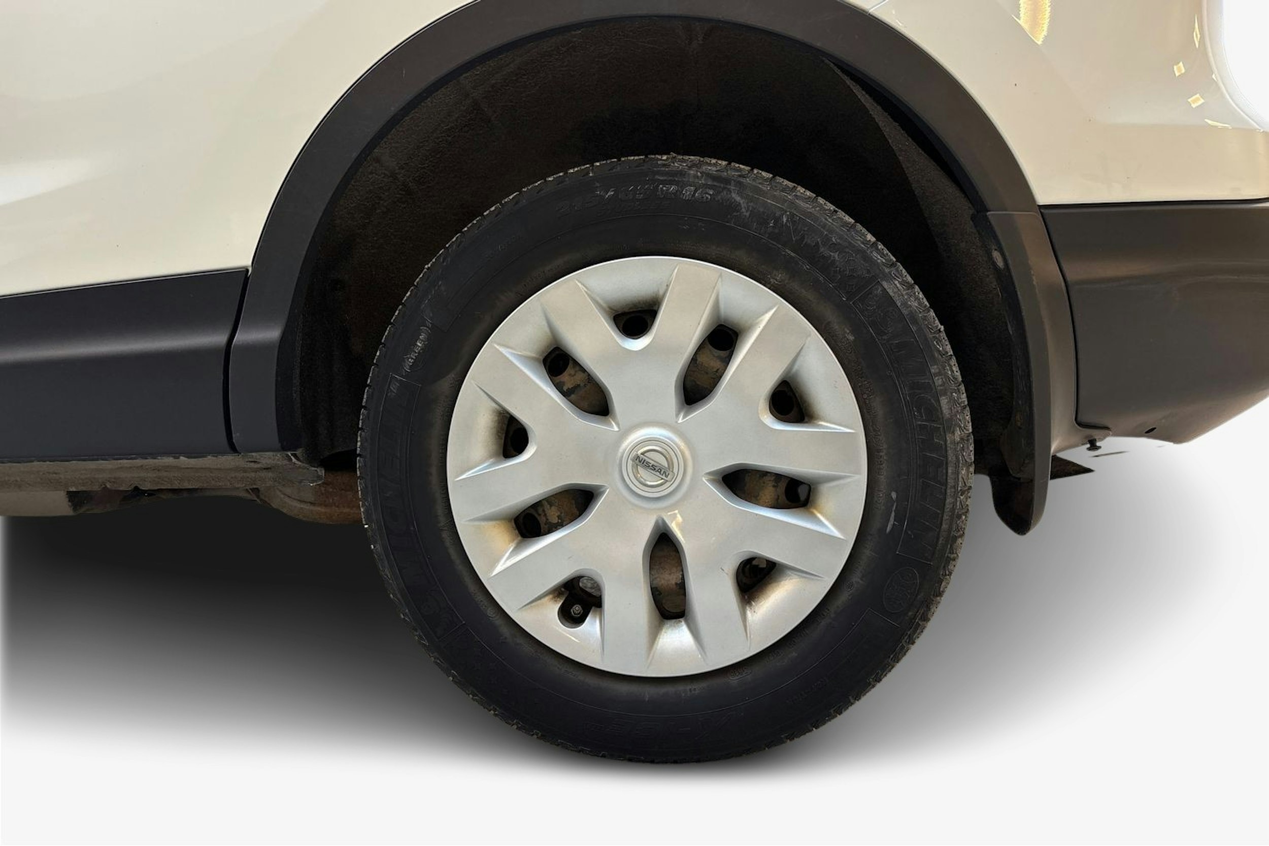 valkoinen Nissan Qashqai 2017 kuva 11.