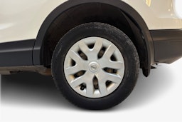 valkoinen Nissan Qashqai 2017 kuva 11.