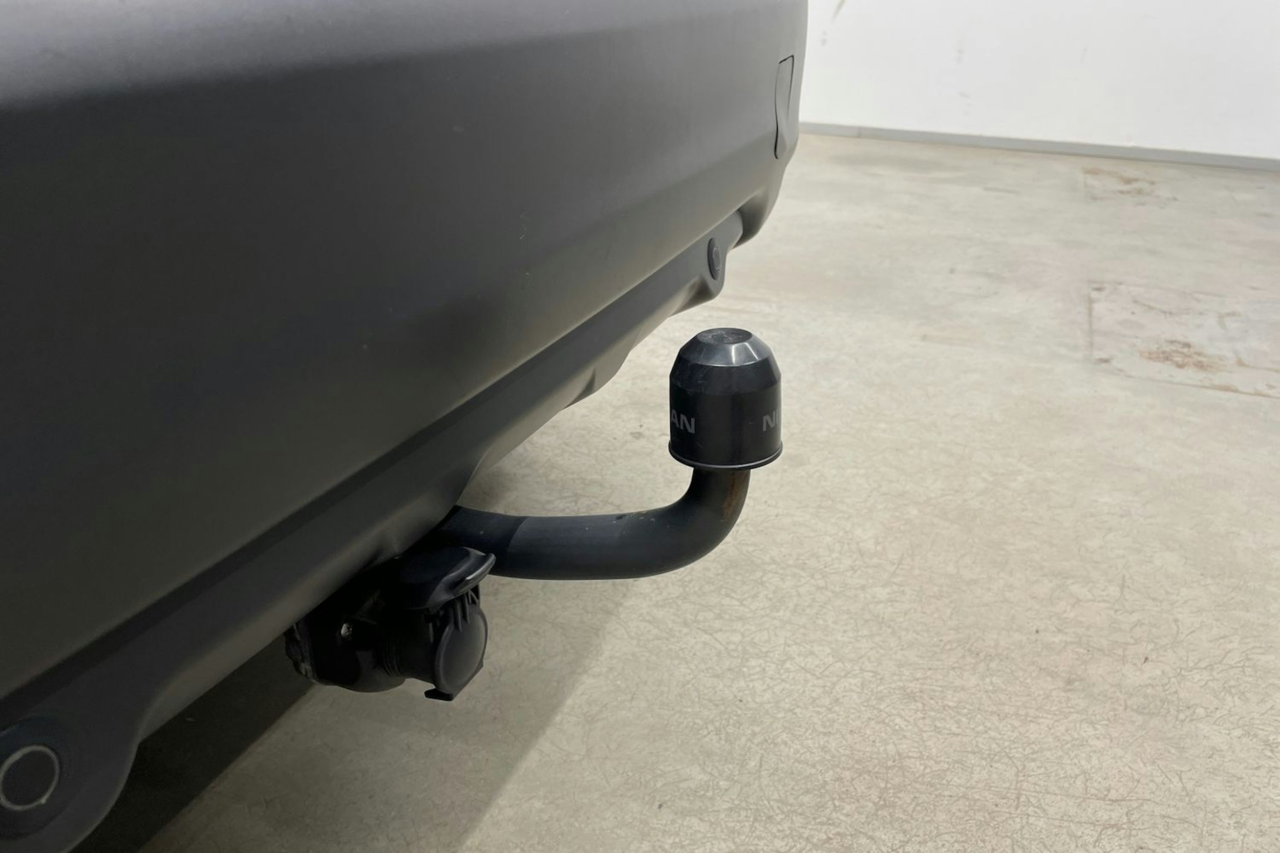 harmaa Nissan Qashqai 2017 kuva 28.