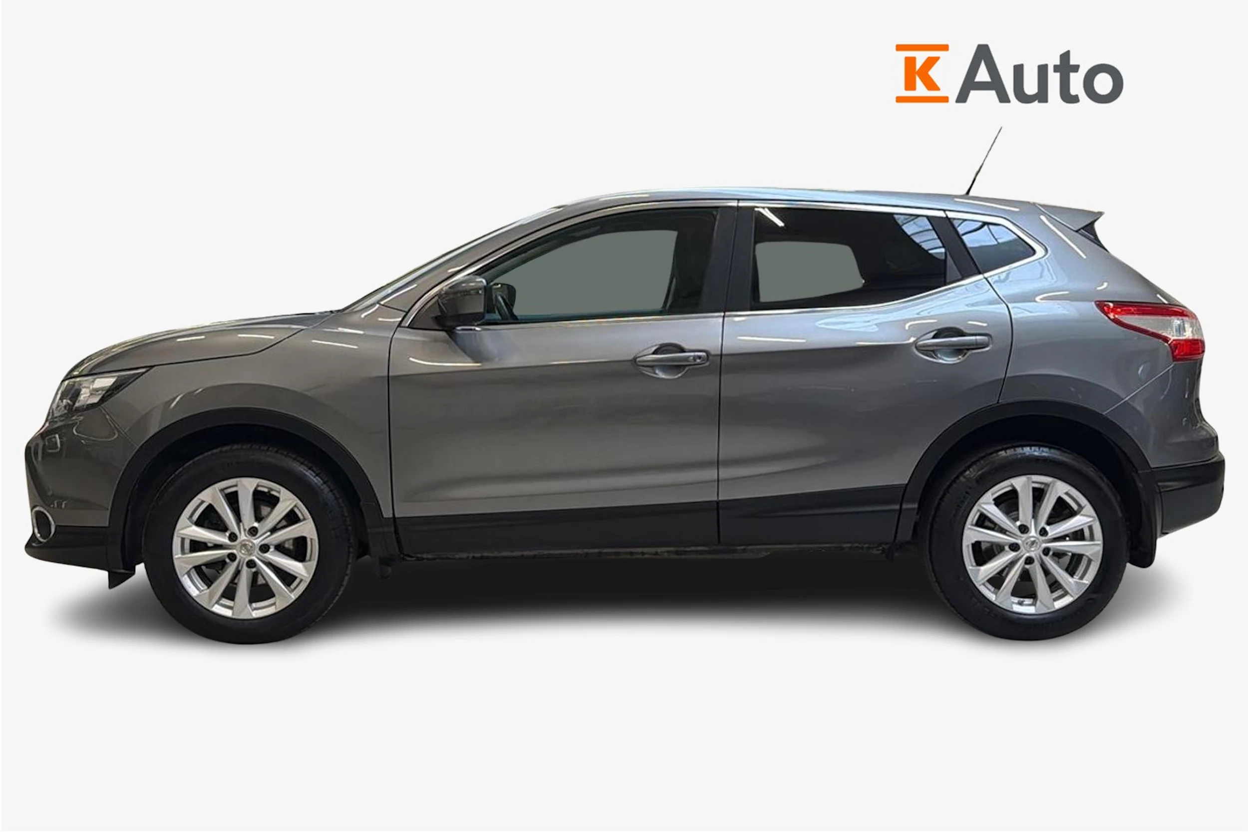 harmaa Nissan Qashqai 2017 kuva 7.
