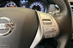 harmaa Nissan Qashqai 2017 kuva 17.