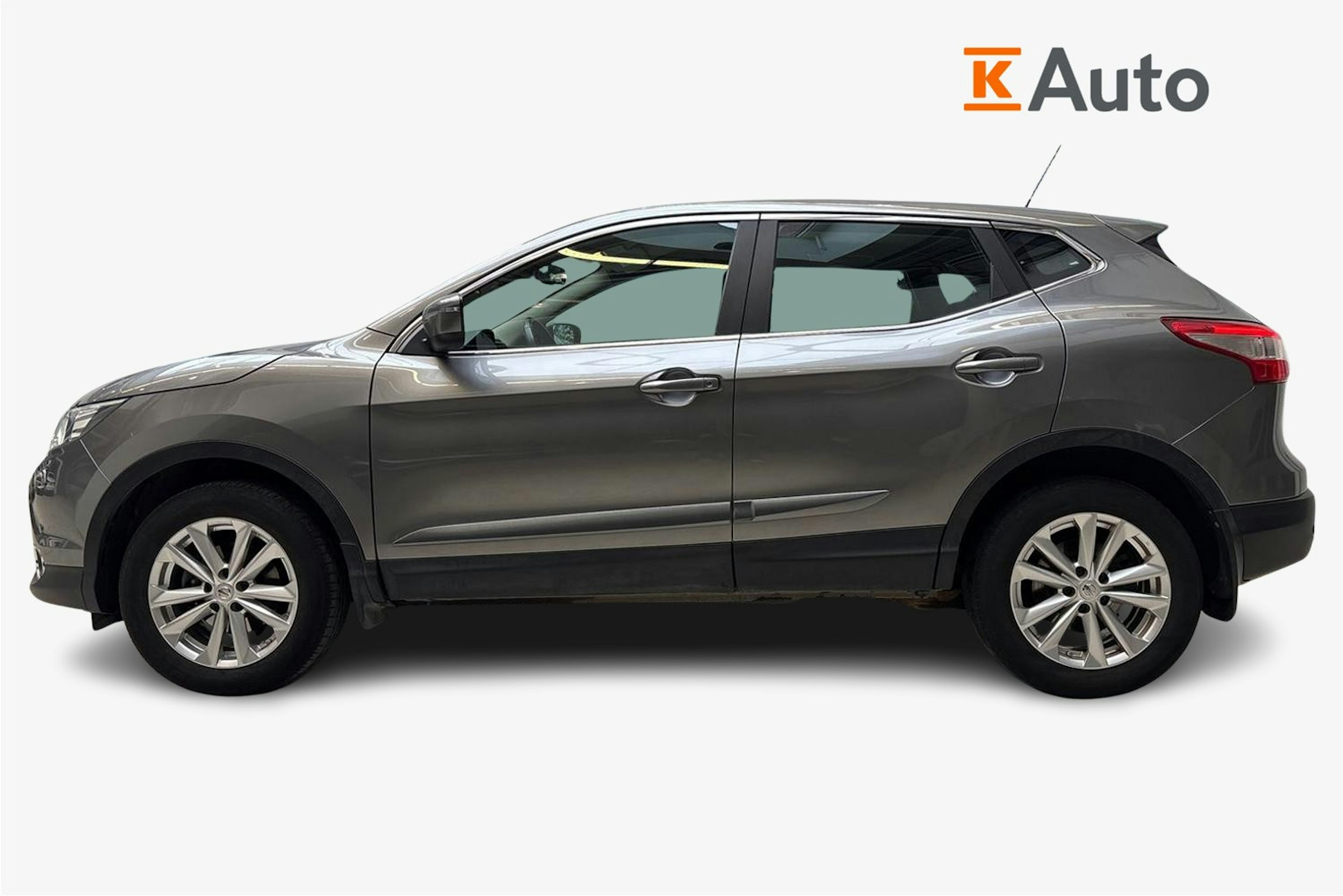 harmaa Nissan Qashqai 2017 kuva 6.