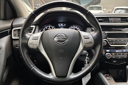 harmaa Nissan Qashqai 2017 kuva 17.