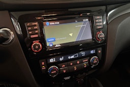 Punainen Nissan Qashqai 2017 kuva 19.