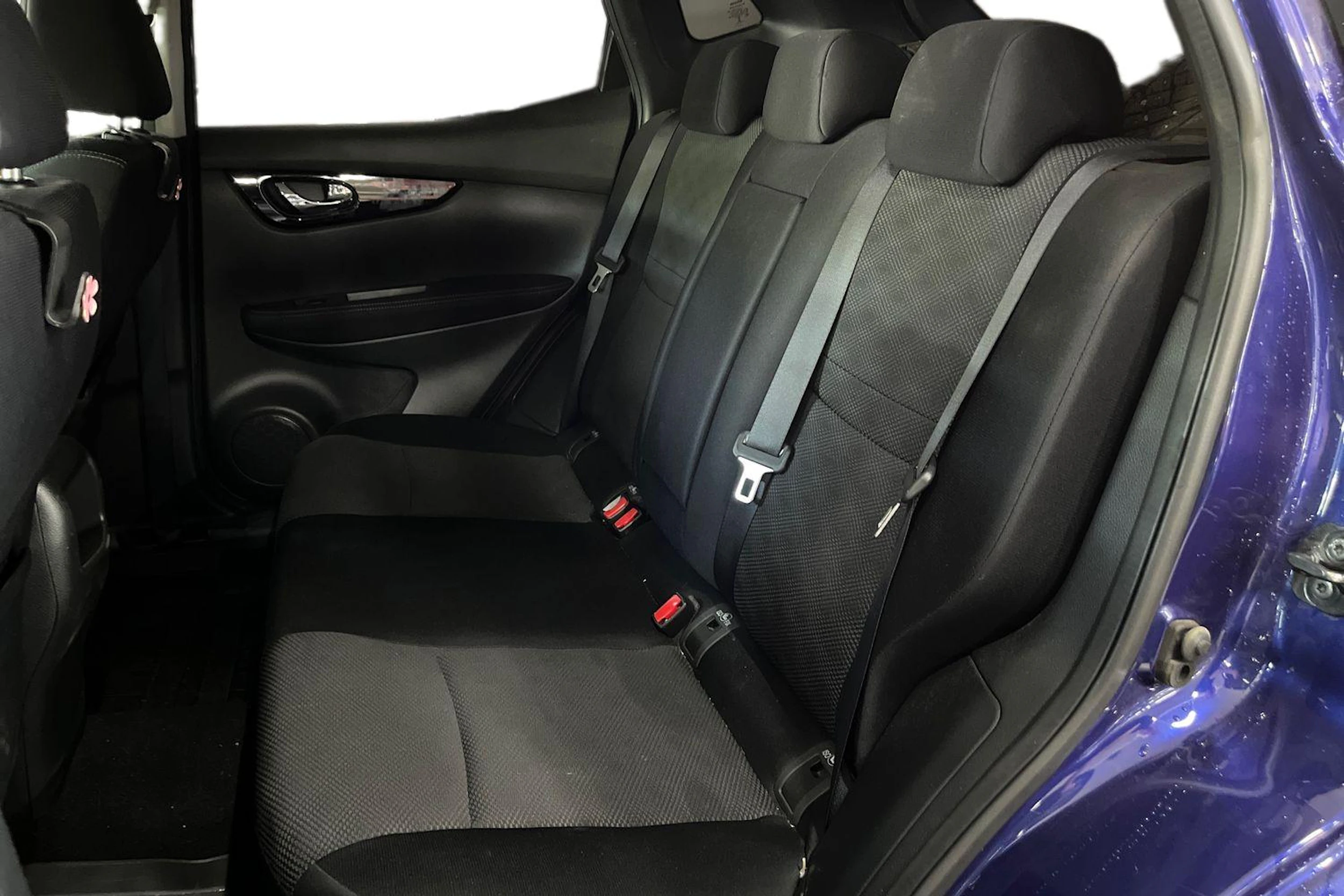 Sininen Nissan Qashqai 2017 kuva 8.