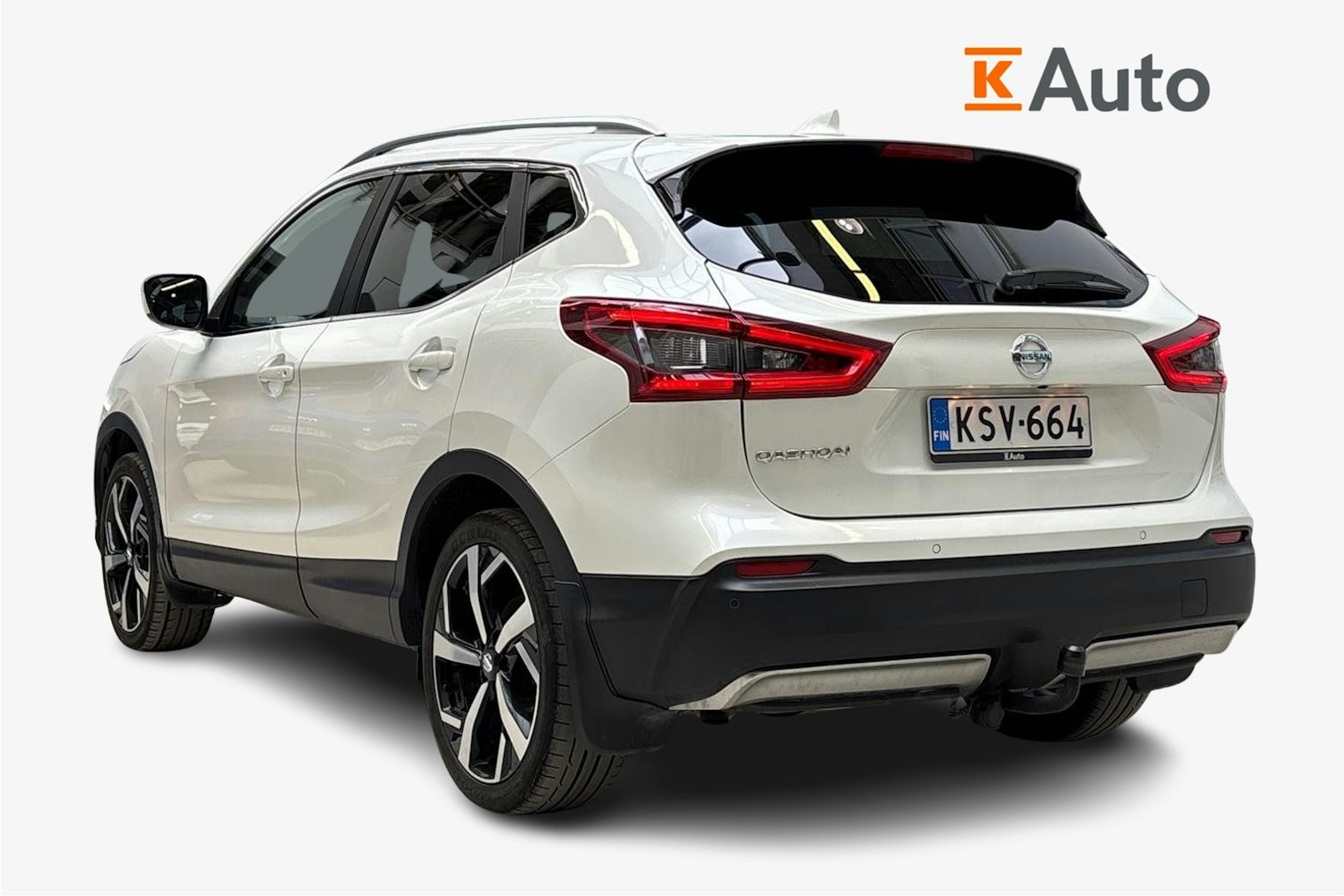 valkoinen Nissan Qashqai 2017 kuva 2.