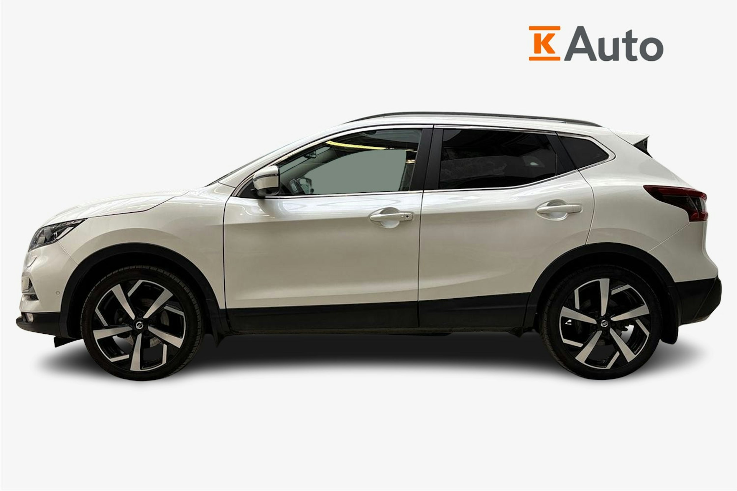 valkoinen Nissan Qashqai 2017 kuva 5.