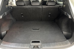 valkoinen Nissan Qashqai 2017 kuva 11.