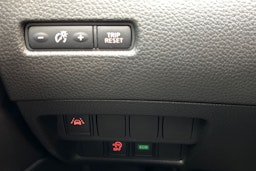 valkoinen Nissan Qashqai 2017 kuva 19.