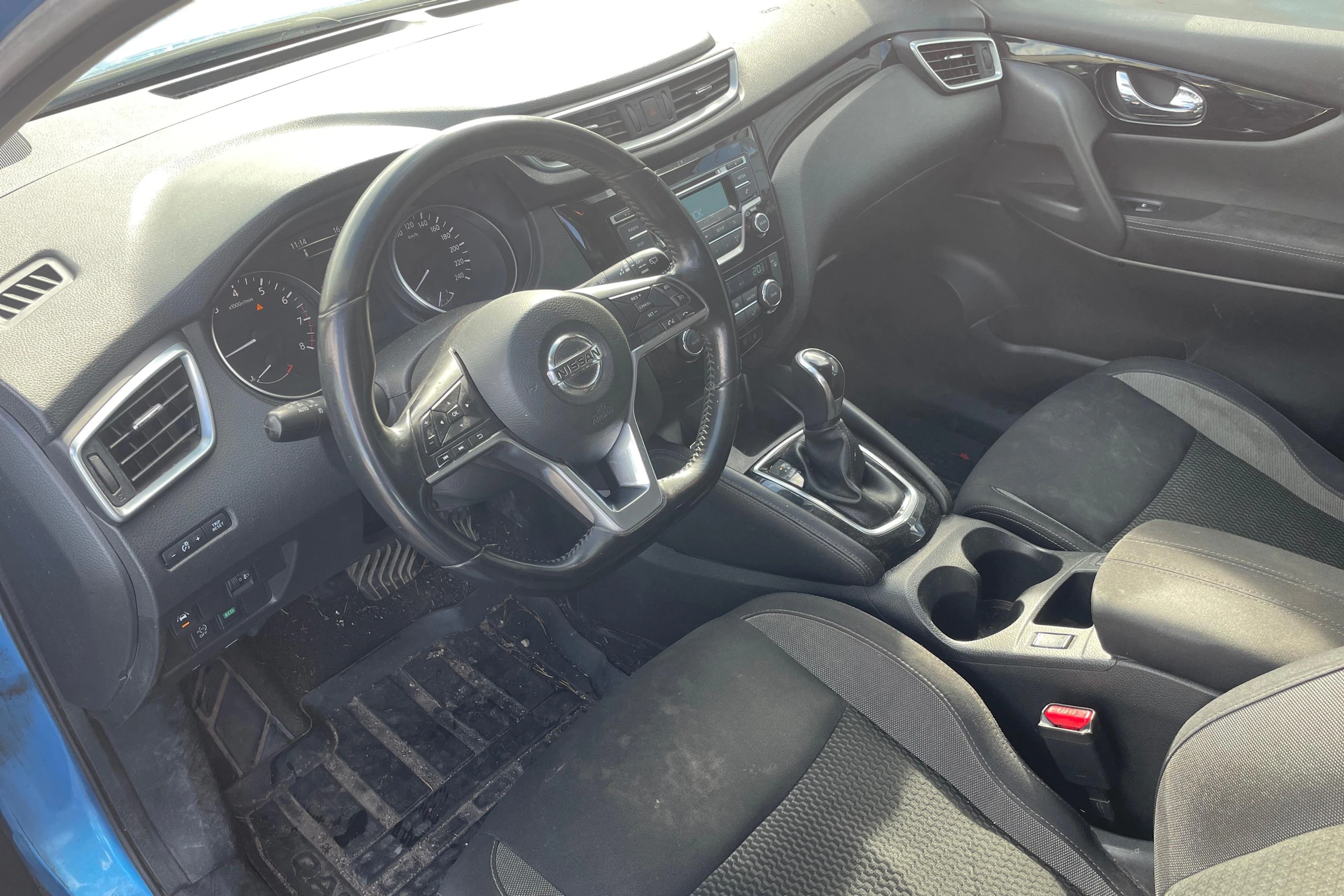 sininen Nissan Qashqai 2018 kuva 3.