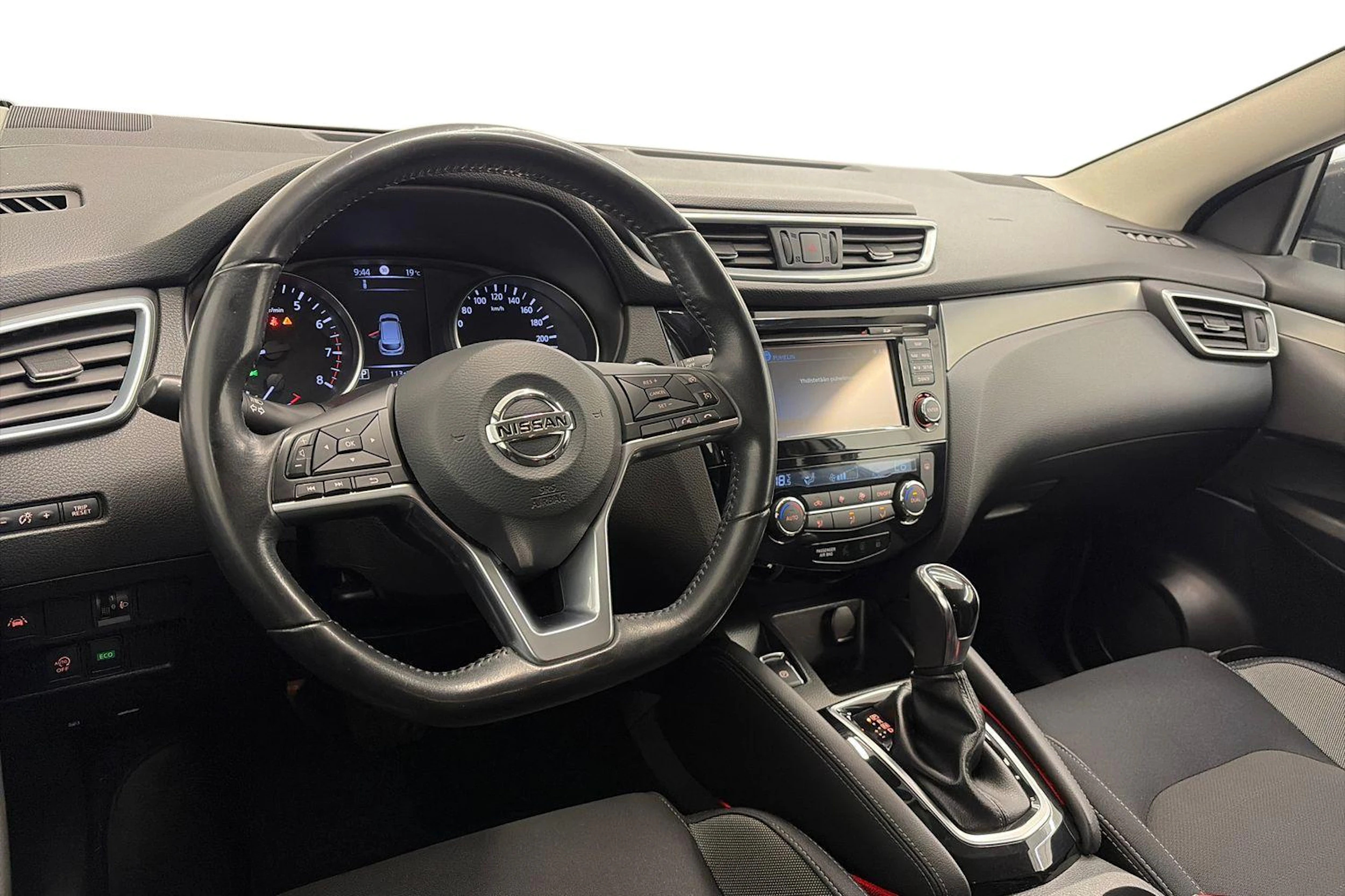harmaa Nissan Qashqai 2017 kuva 6.