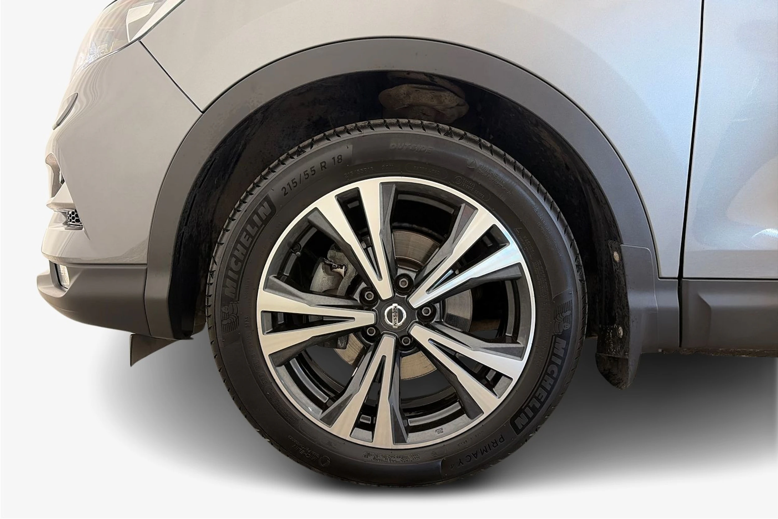 harmaa Nissan Qashqai 2017 kuva 9.