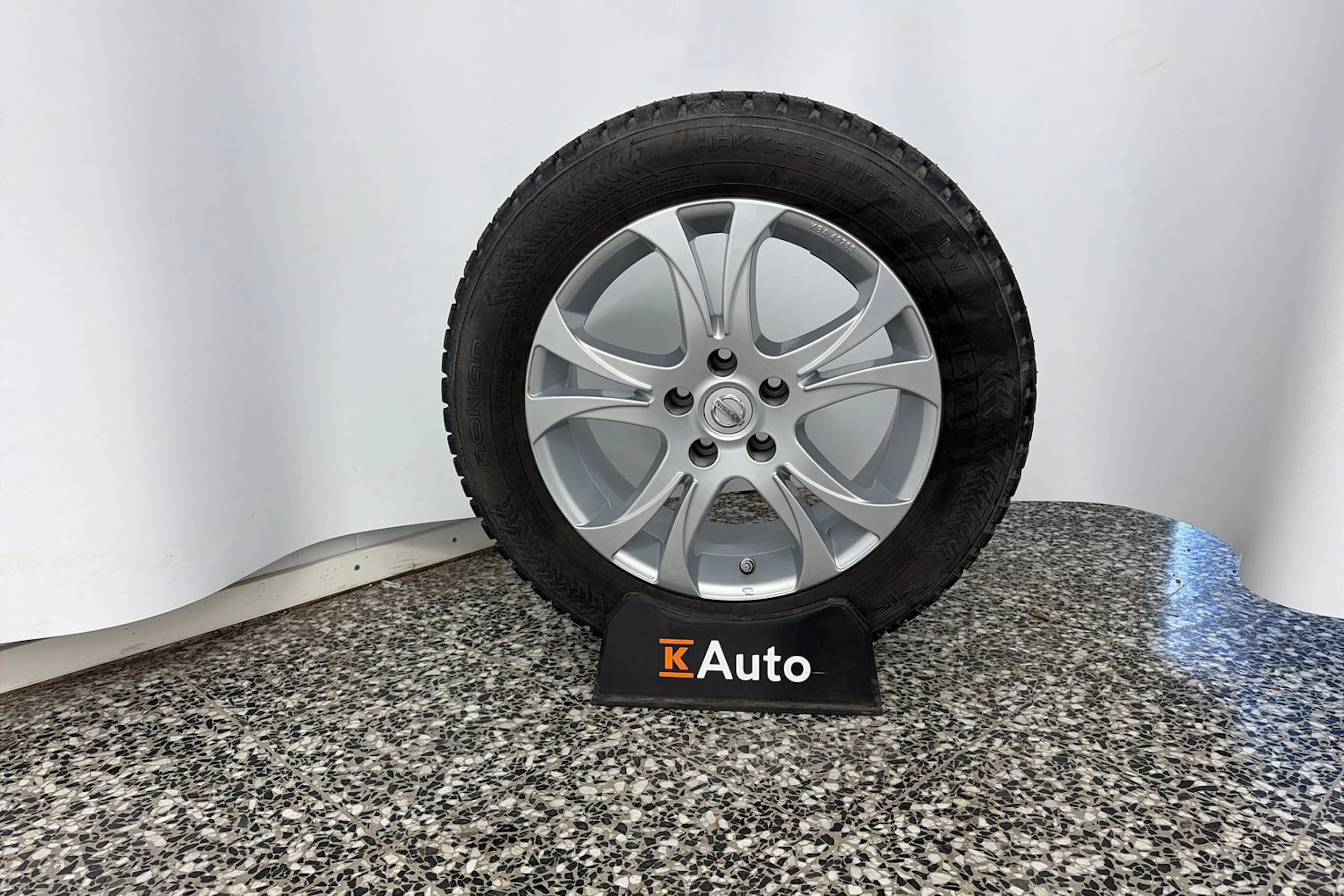 harmaa Nissan Qashqai 2017 kuva 10.