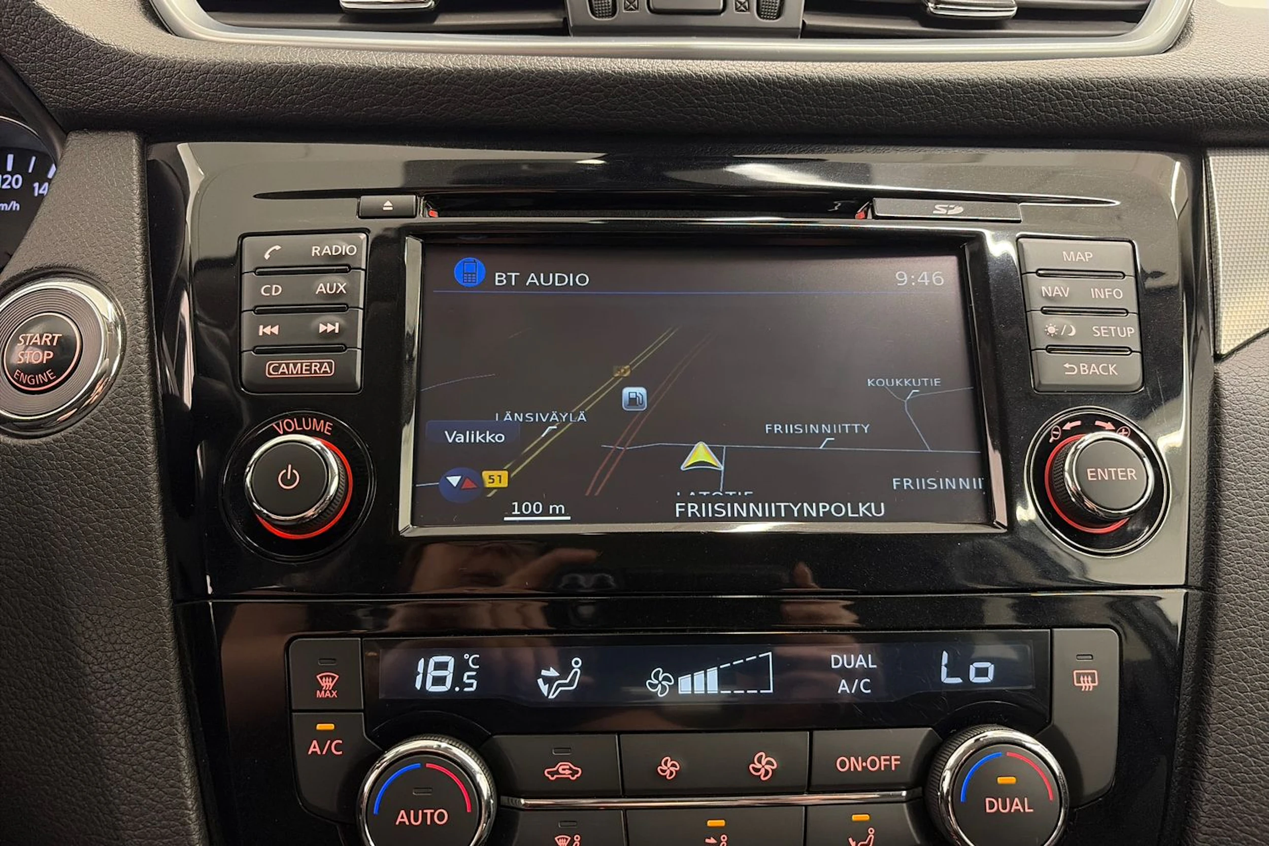 harmaa Nissan Qashqai 2017 kuva 16.