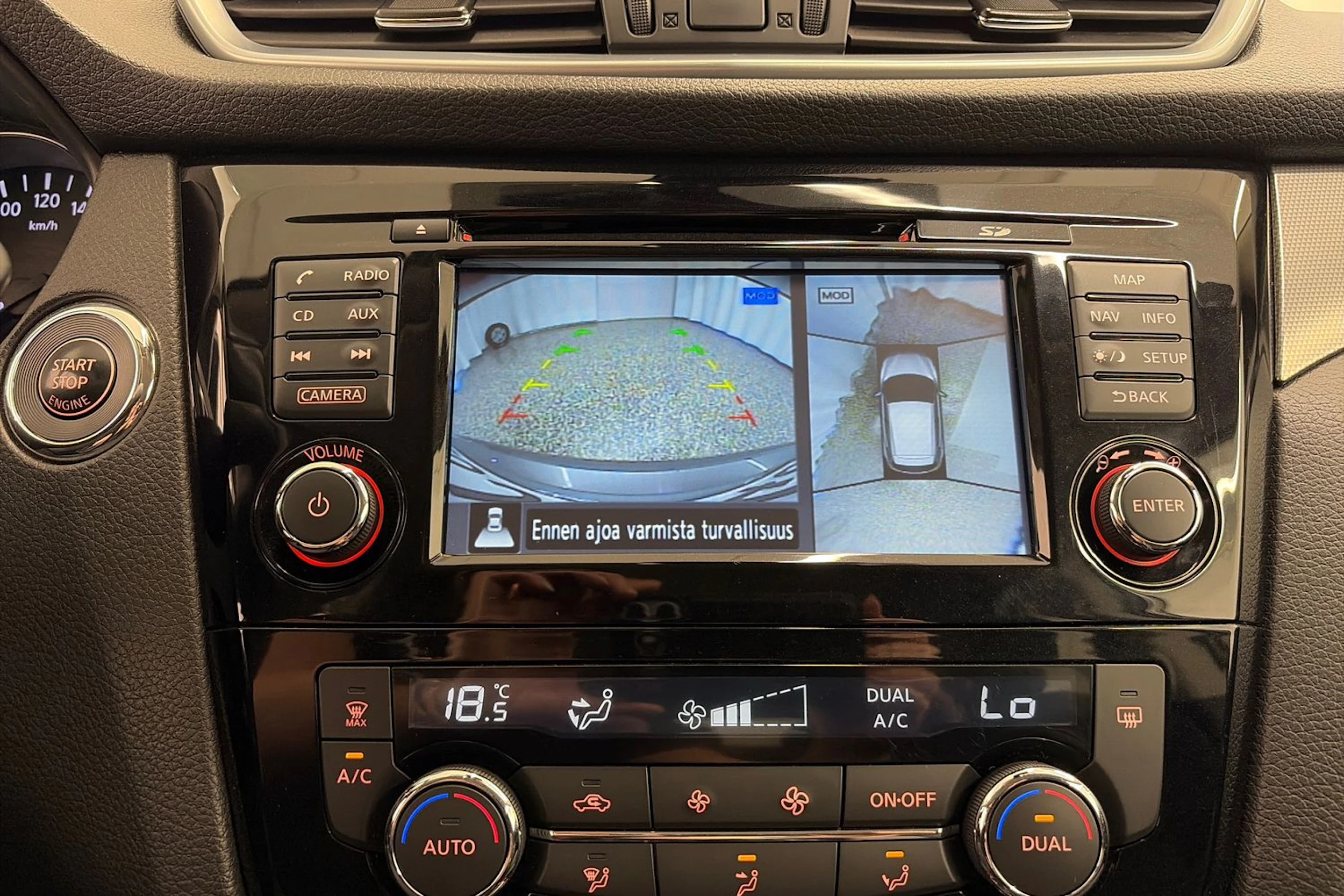 harmaa Nissan Qashqai 2017 kuva 17.