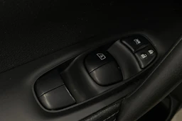 Hopea Nissan Qashqai 2017 kuva 15.