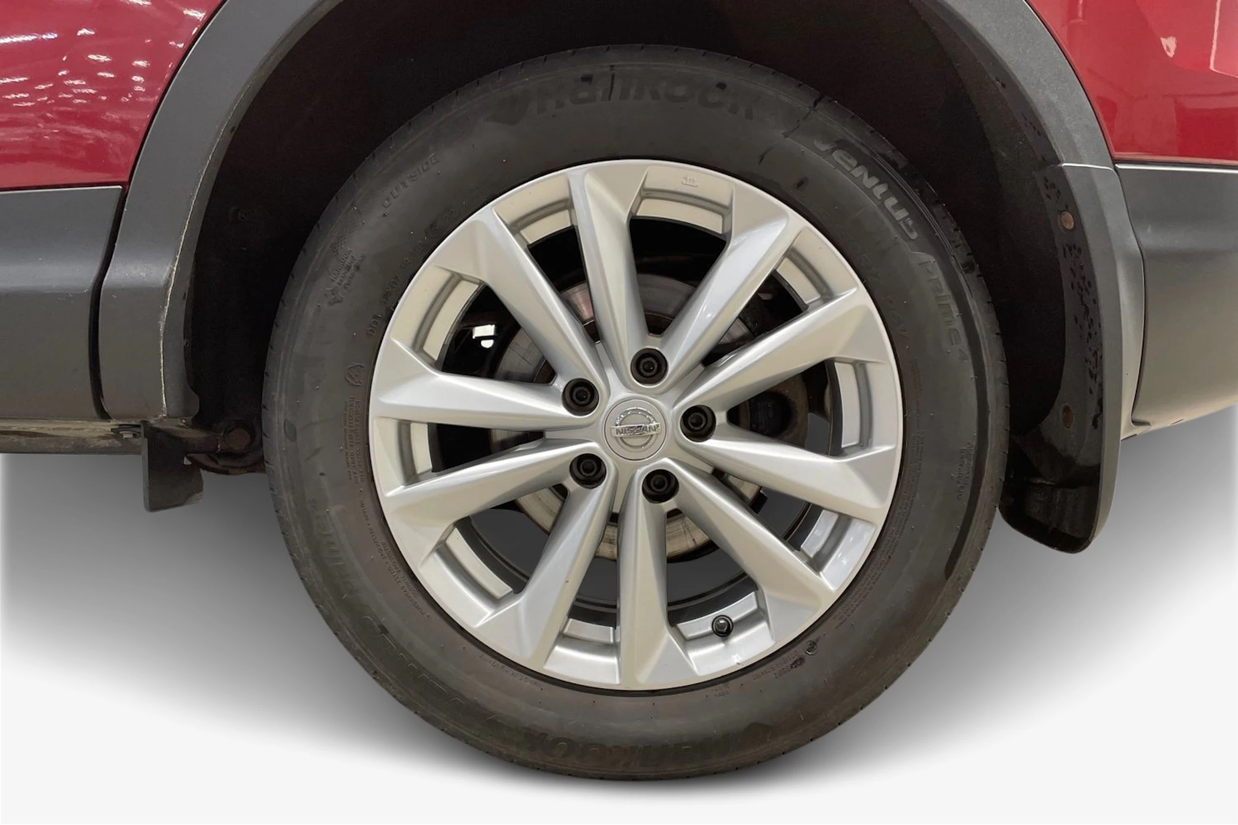 punainen Nissan Qashqai 2017 kuva 12.