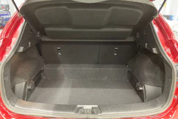 punainen Nissan Qashqai 2017 kuva 15.