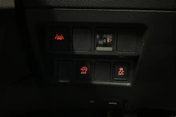 punainen Nissan Qashqai 2017 kuva 22.