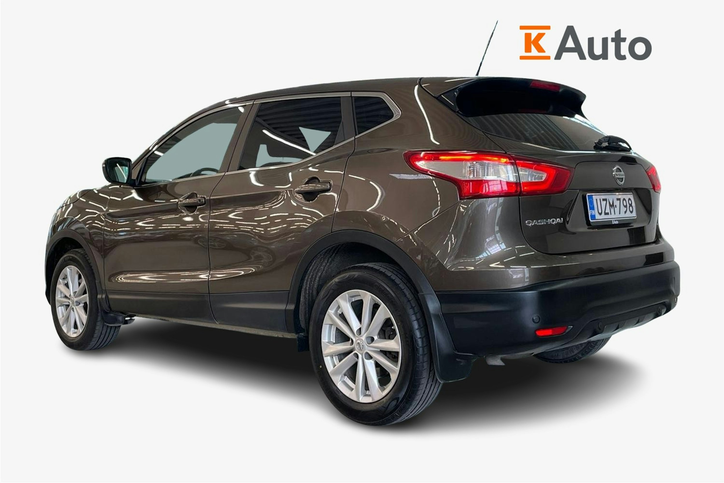 Ruskea (beige) Nissan Qashqai 2017 kuva 2.