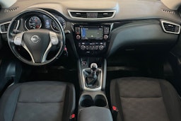 Ruskea (beige) Nissan Qashqai 2017 kuva 9.