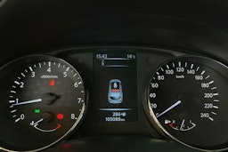 Ruskea (beige) Nissan Qashqai 2017 kuva 16.
