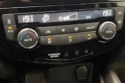harmaa Nissan Qashqai 2017 kuva 25.
