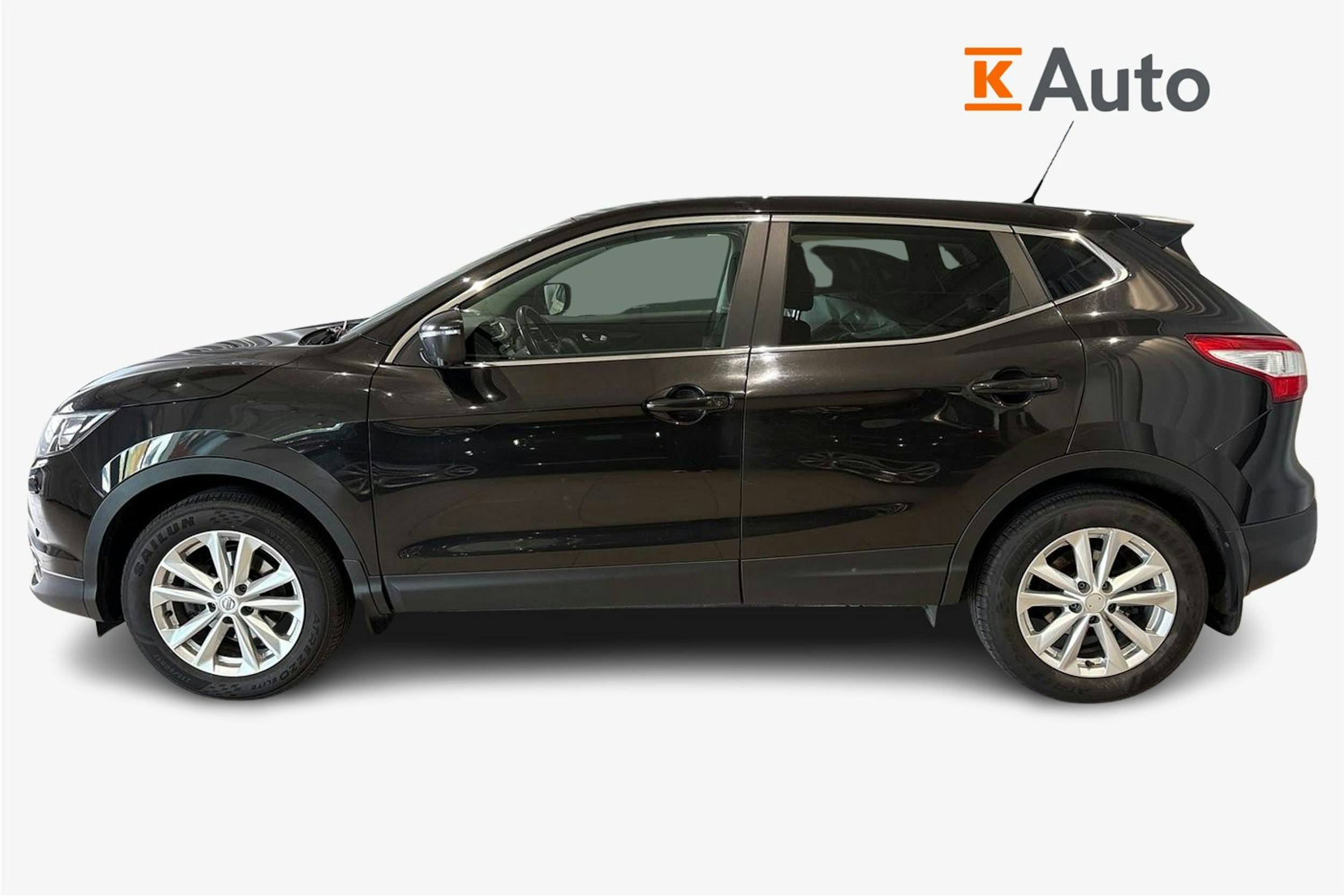 musta Nissan Qashqai 2017 kuva 6.