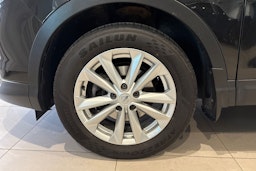 musta Nissan Qashqai 2017 kuva 11.