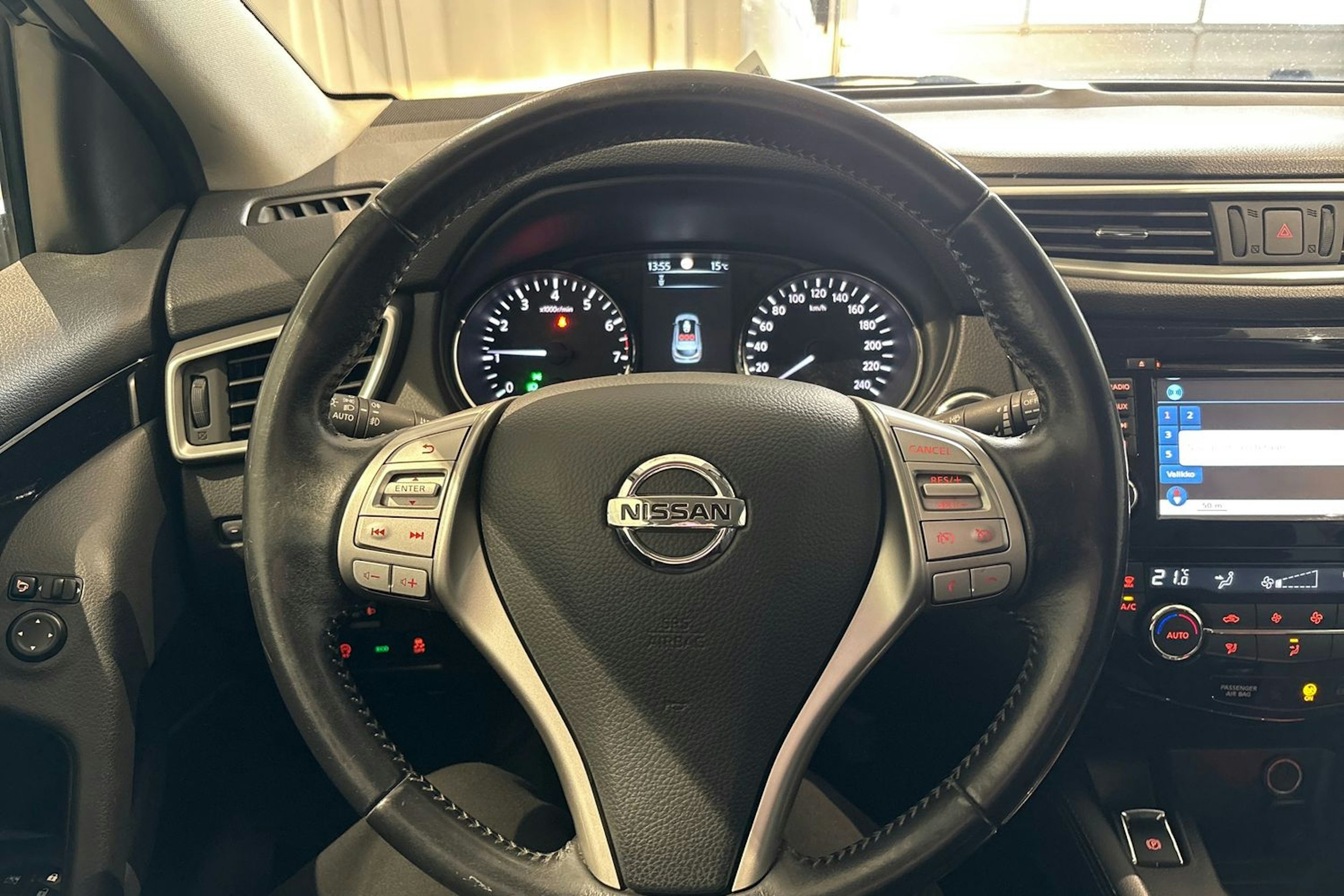 musta Nissan Qashqai 2017 kuva 15.