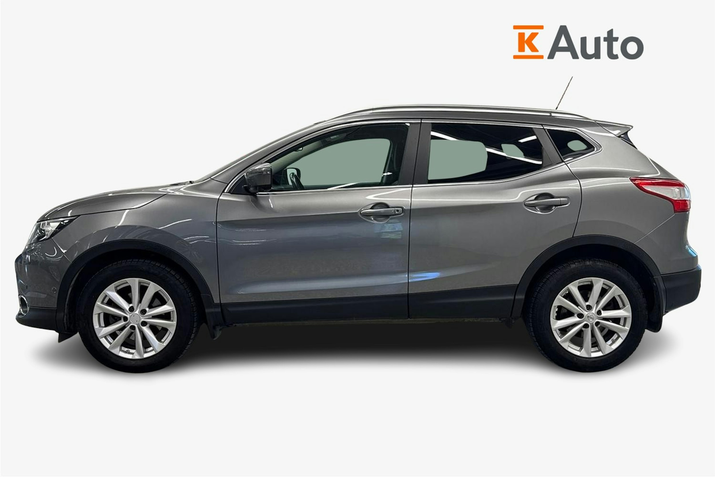 harmaa Nissan Qashqai 2017 kuva 6.