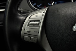 harmaa Nissan Qashqai 2017 kuva 16.