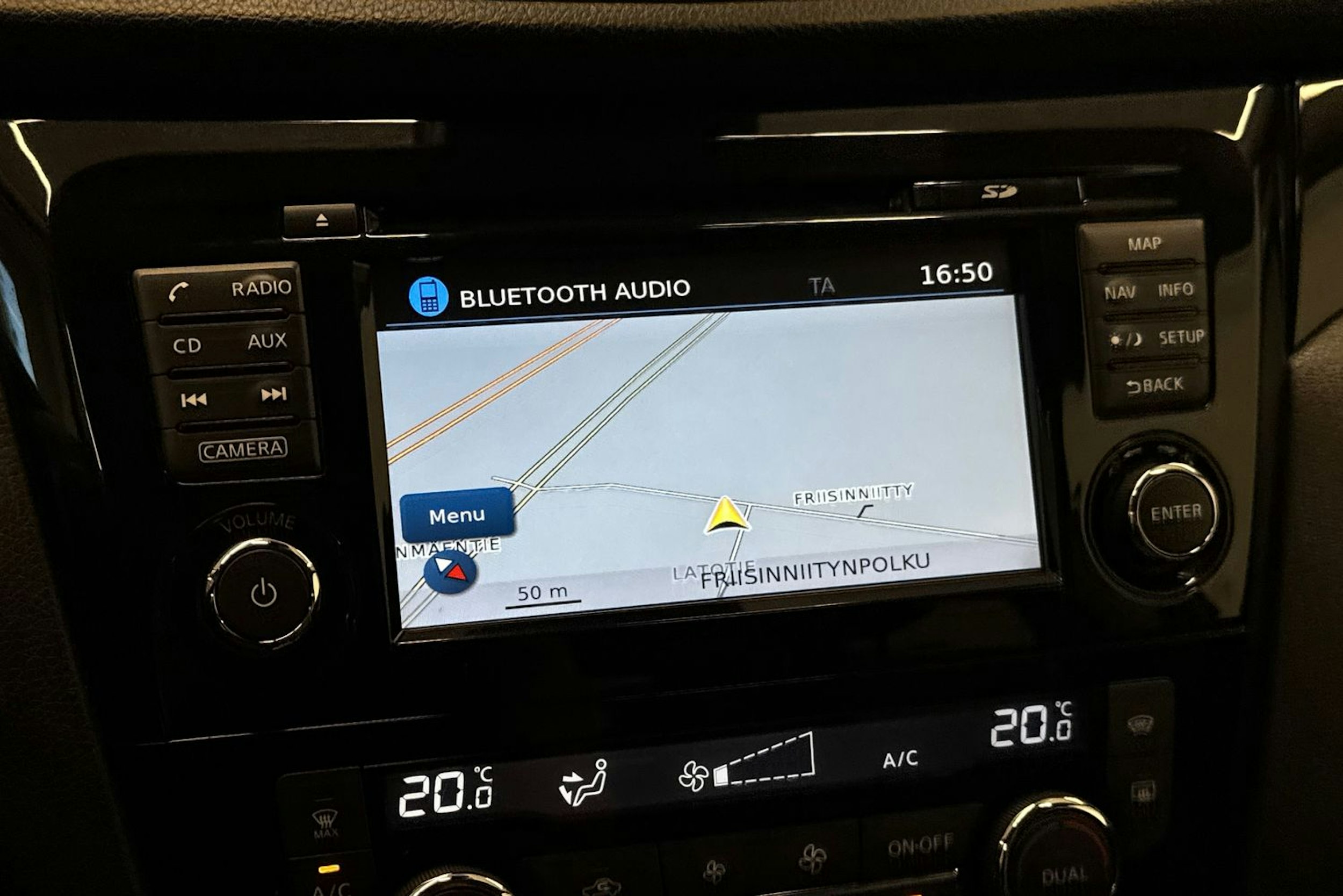 harmaa Nissan Qashqai 2017 kuva 22.
