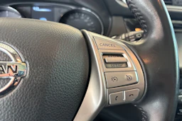 Valkoinen Nissan Qashqai 2017 kuva 15.