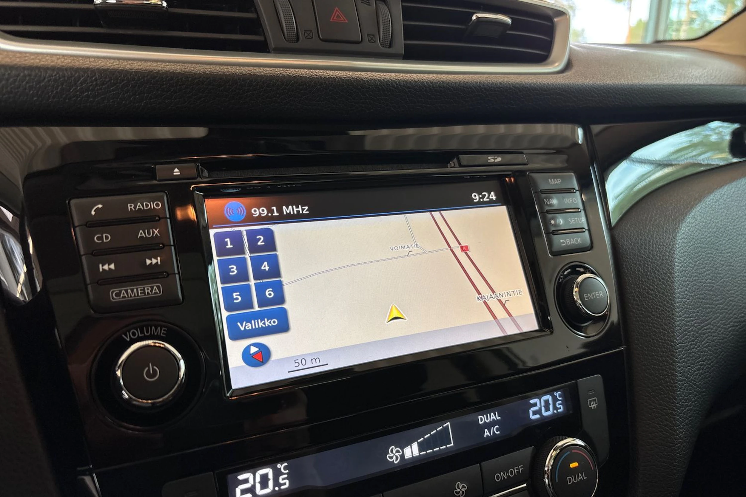 Valkoinen Nissan Qashqai 2017 kuva 17.
