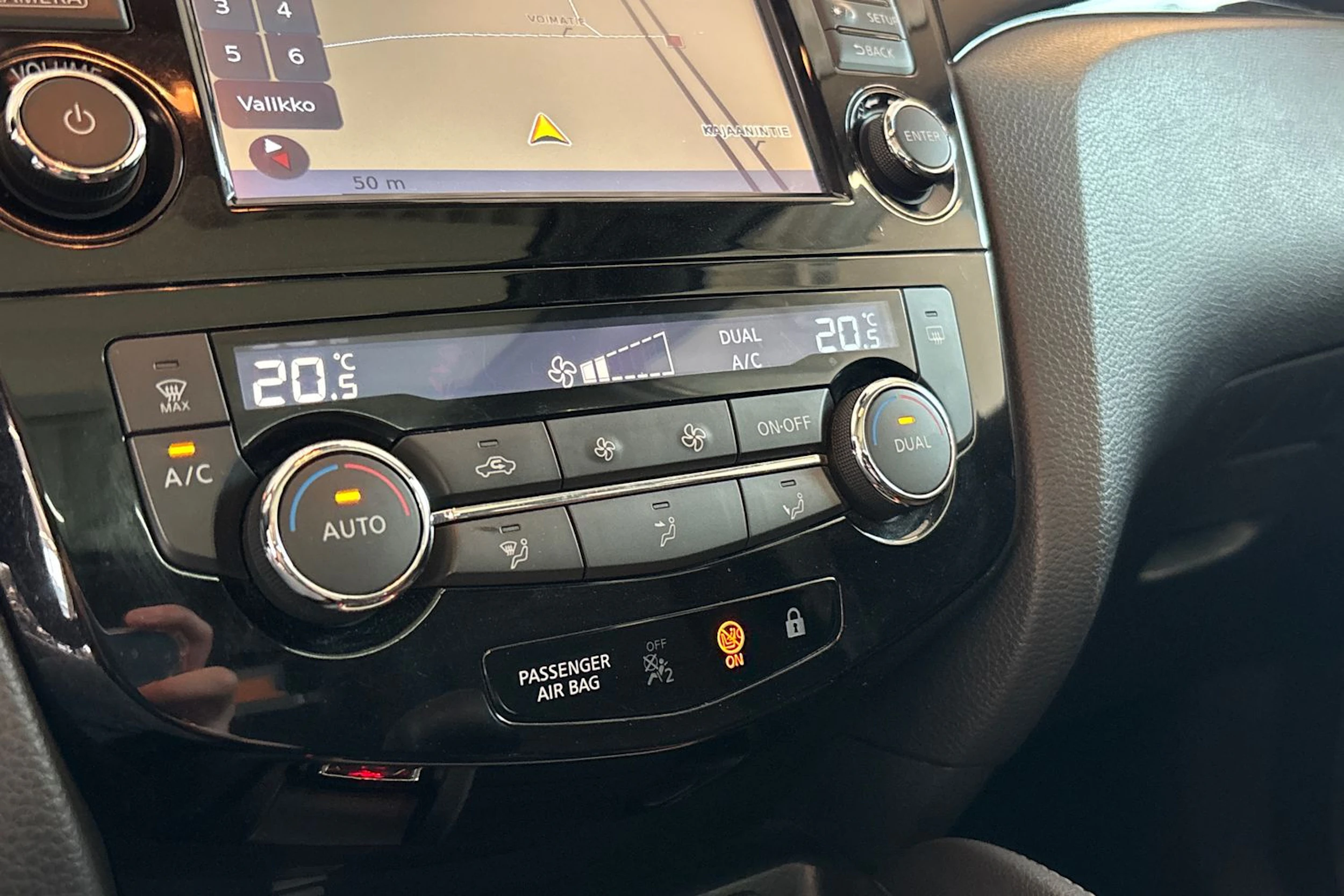 Valkoinen Nissan Qashqai 2017 kuva 19.