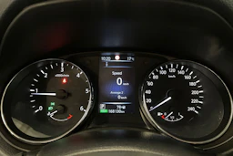musta Nissan Qashqai 2017 kuva 17.