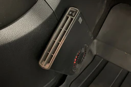 musta Nissan Qashqai 2017 kuva 28.