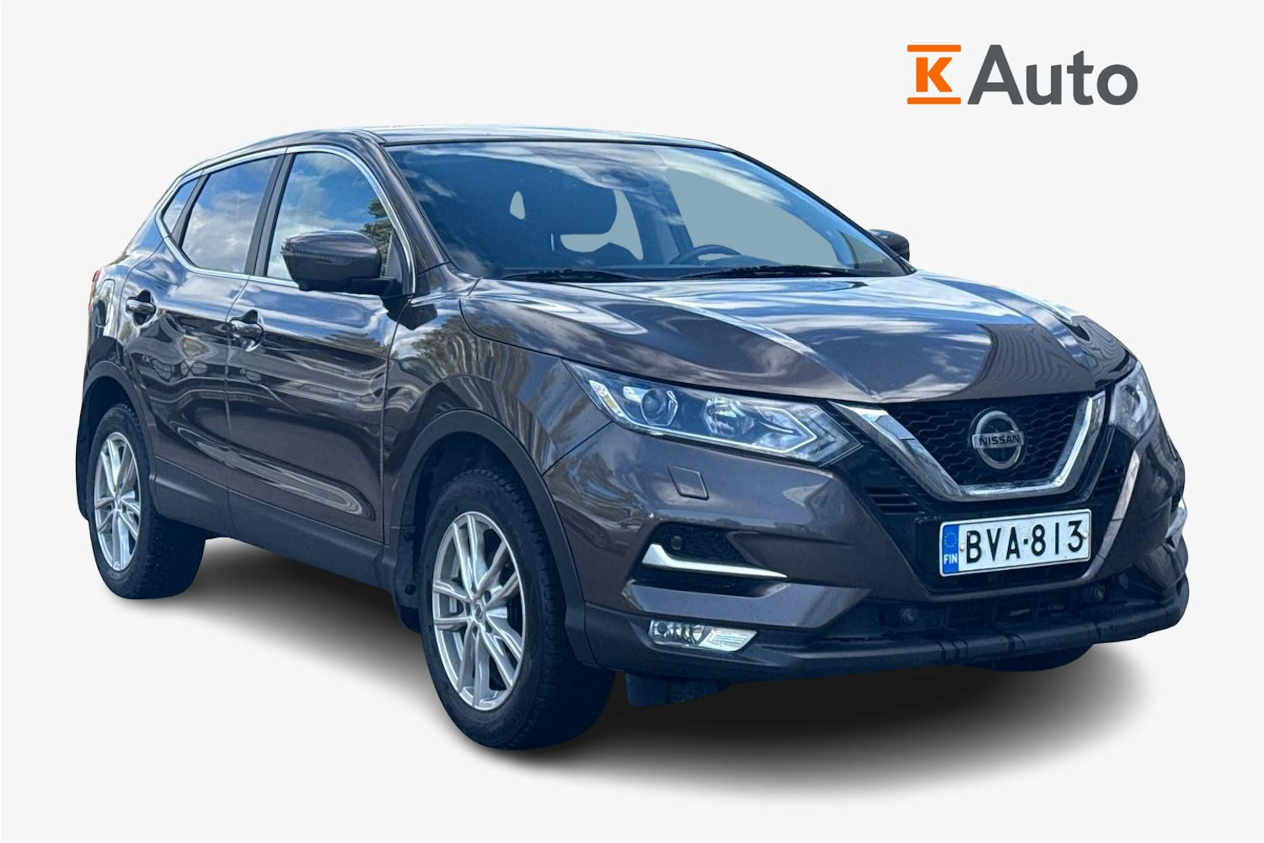 Ruskea (beige) Nissan Qashqai 2018 kuva 1.