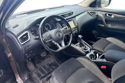 Ruskea (beige) Nissan Qashqai 2018 kuva 3.