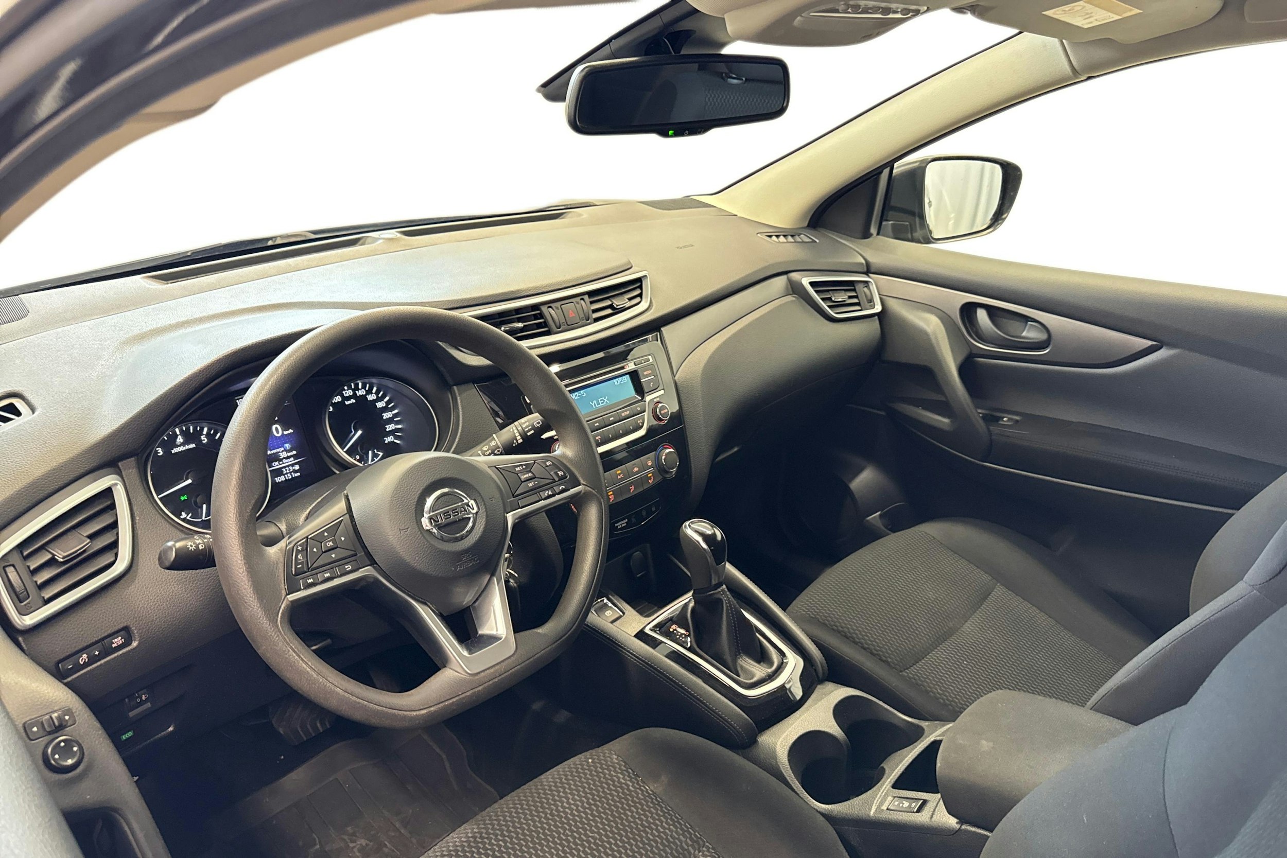 ruskea (beige) Nissan Qashqai 2018 kuva 7.
