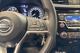 ruskea (beige) Nissan Qashqai 2018 kuva 18.