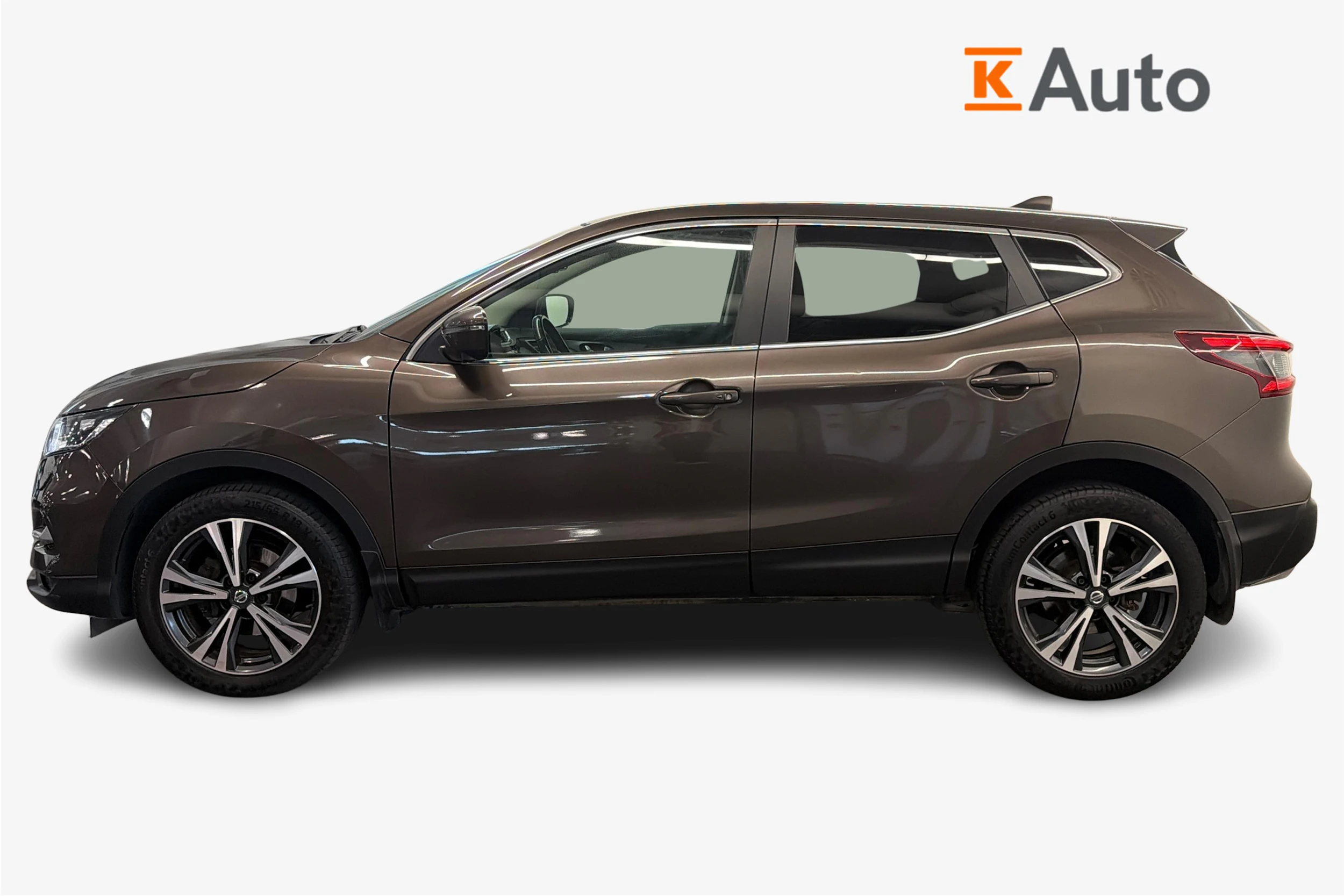ruskea (beige) Nissan Qashqai 2018 kuva 5.