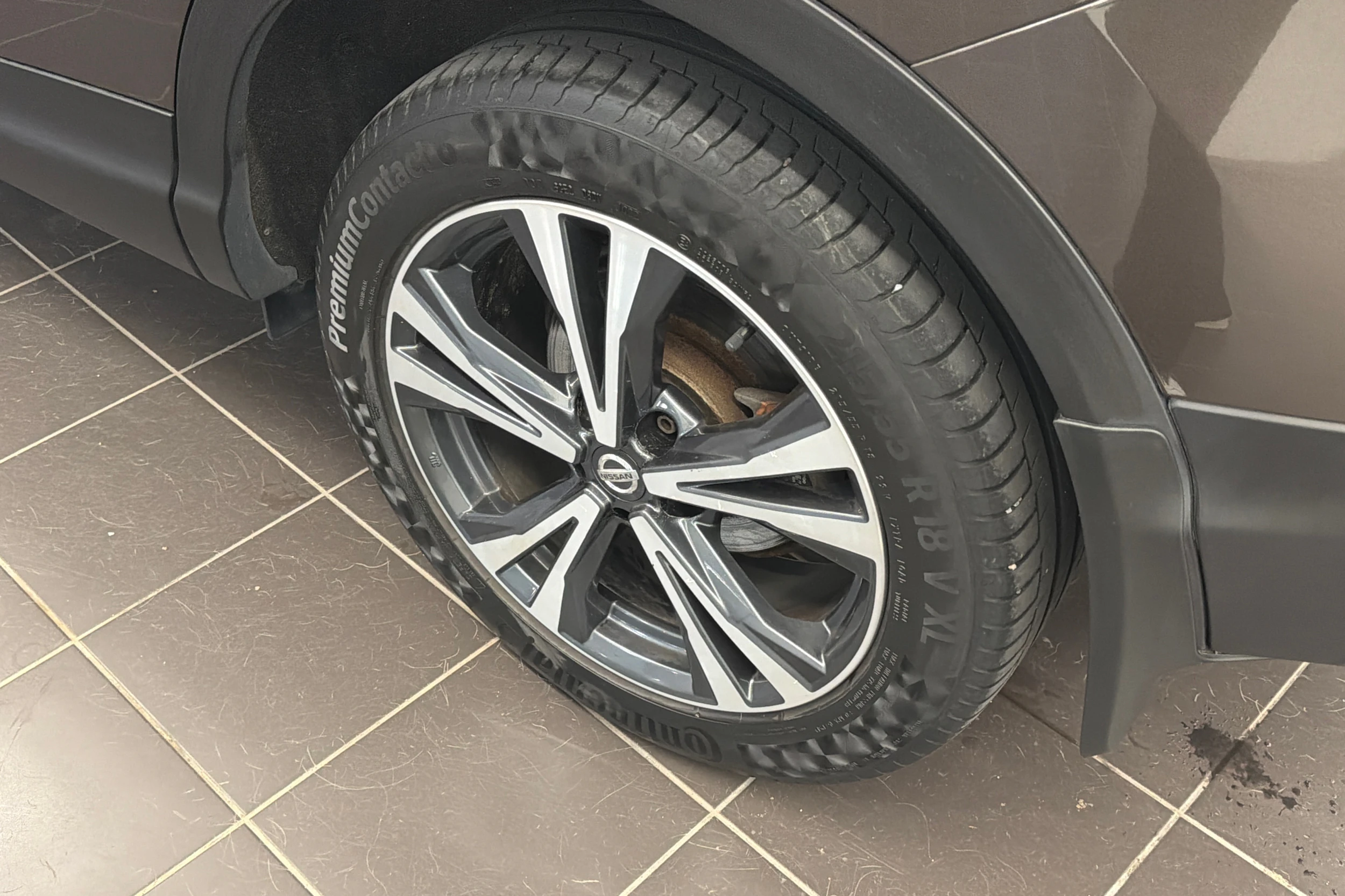 ruskea (beige) Nissan Qashqai 2018 kuva 10.