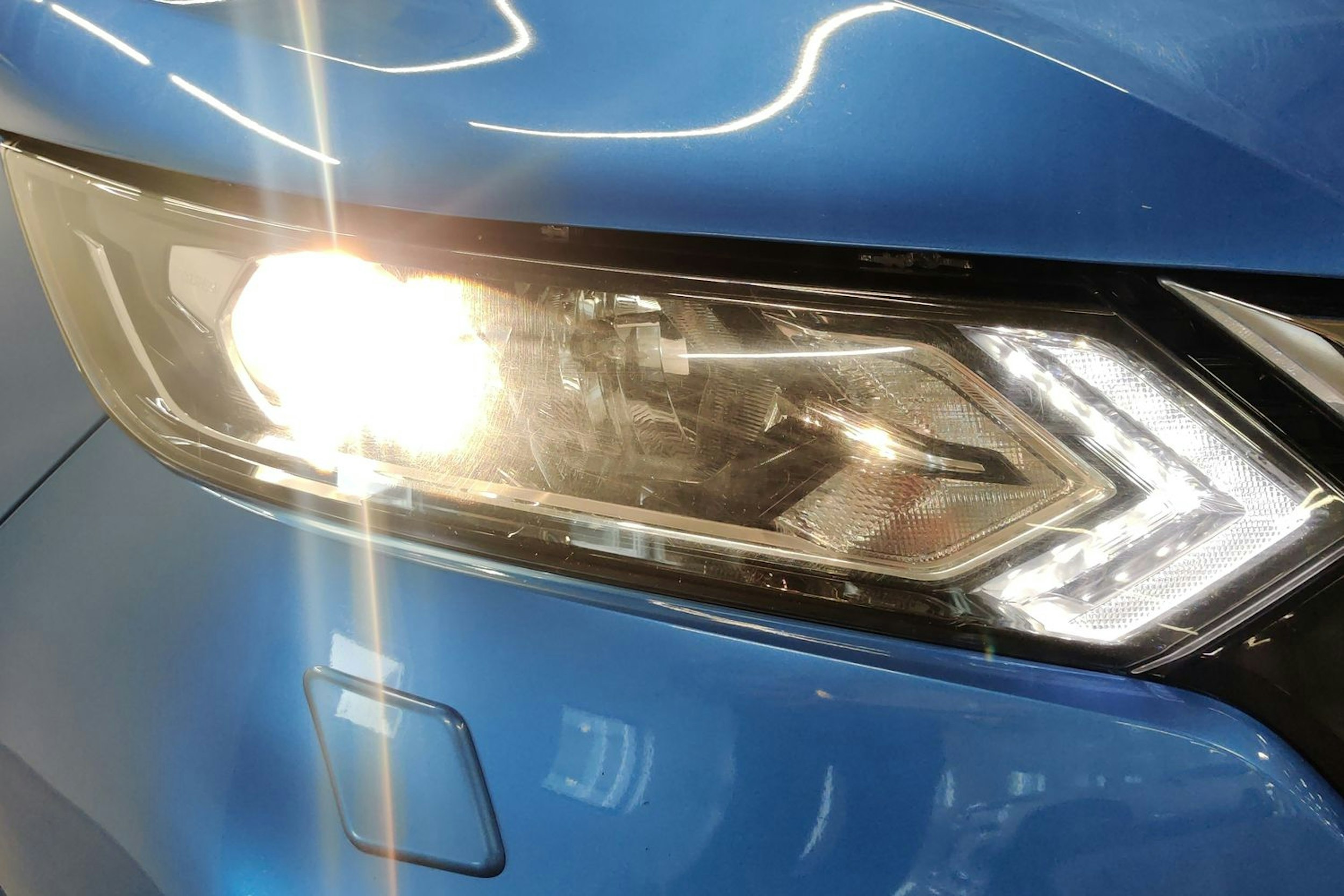 sininen Nissan Qashqai 2018 kuva 14.