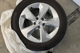 Harmaa Nissan Qashqai 2018 kuva 13.