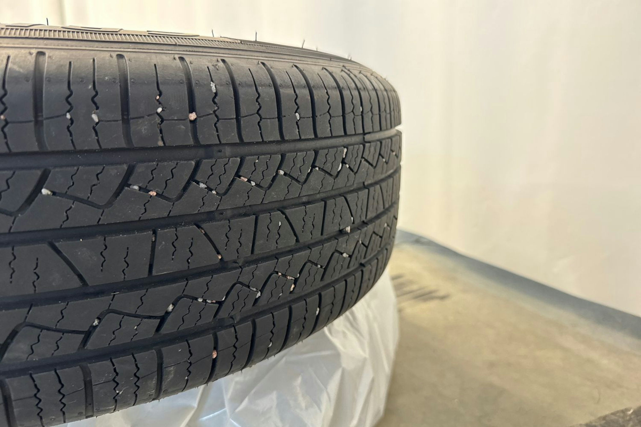 Harmaa Nissan Qashqai 2018 kuva 15.