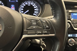 Harmaa Nissan Qashqai 2018 kuva 18.